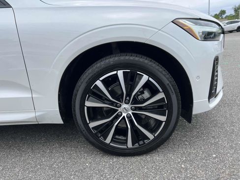 Used 2023 Volvo XC60 B5 Plus w/ Climate Package image 6