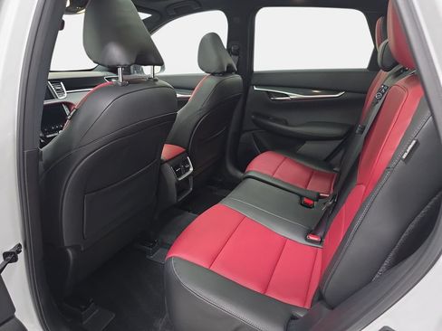 Certified 2025 INFINITI QX50 Sport AWD/4WD image 10