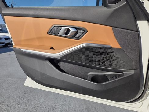 Certified 2024 BMW 330i Sedan w/ Convenience Package image 21