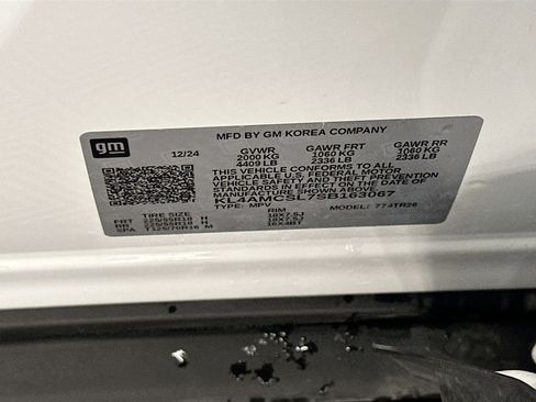 Used 2025 Buick Encore GX Preferred AWD/4WD image 12