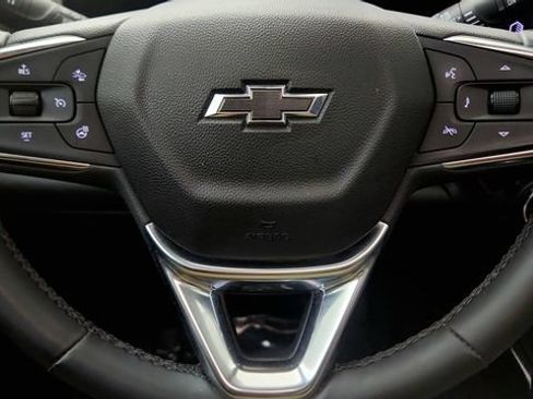 Used 2024 Chevrolet Trax ACTIV w/ Sunroof Package FWD image 56