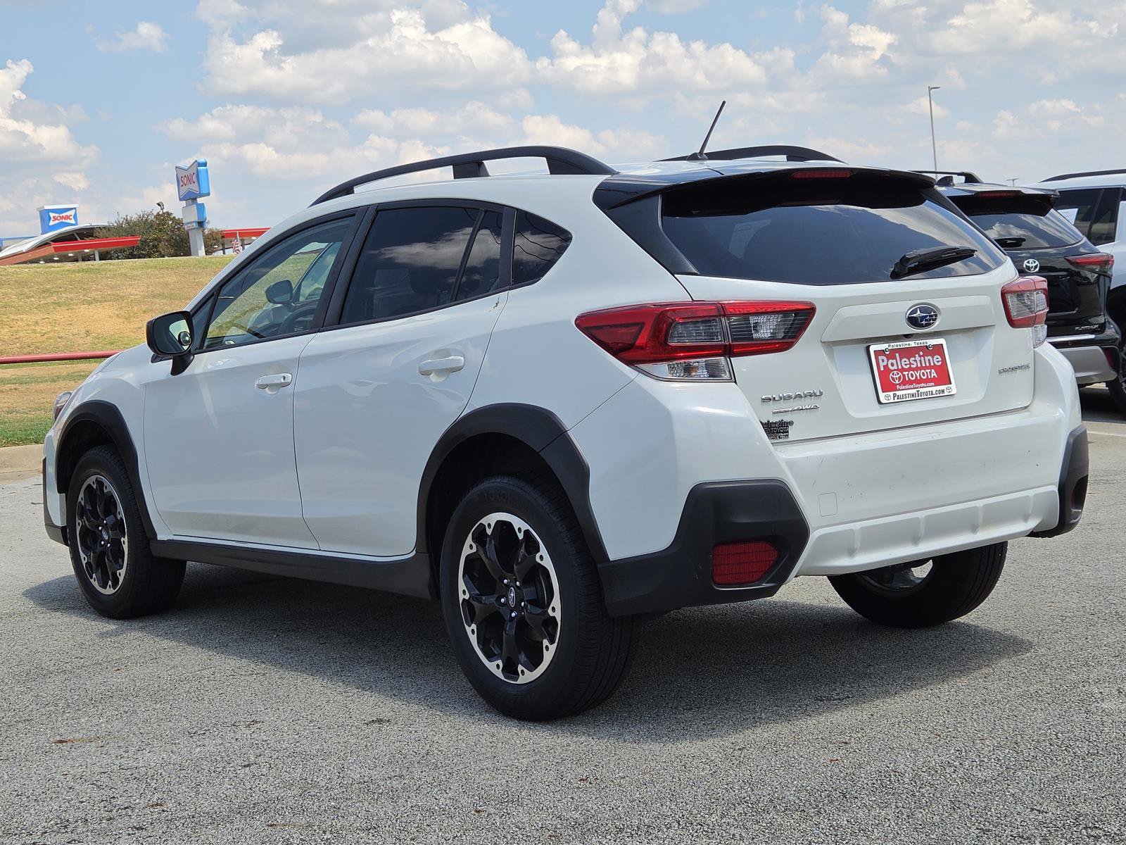 Used 2023 Subaru Crosstrek 2.0i AWD/4WD image 6