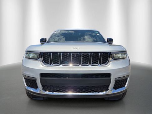 Used 2024 Jeep Grand Cherokee L Limited w/ Luxury Tech Group II AWD/4WD image 2