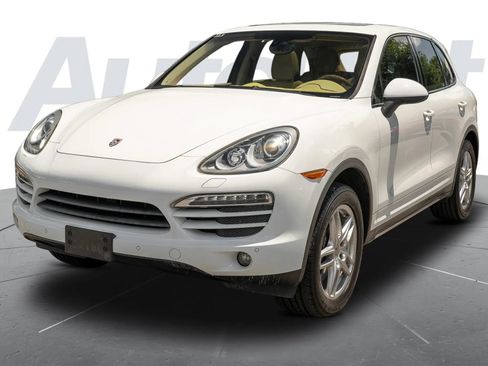 Used 2013 Porsche Cayenne AWD/4WD image 5