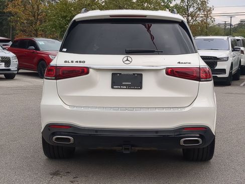 Used 2022 Mercedes-Benz GLS 450 4MATIC image 4