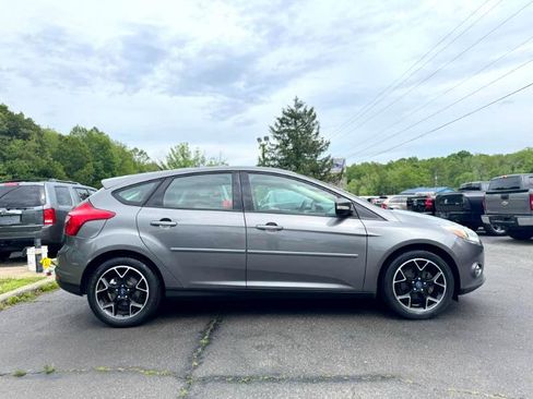Used 2012 Ford Focus SE image 4
