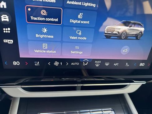 New 2026 Lincoln Nautilus Reserve image 19