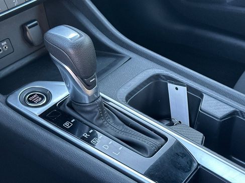 Used 2023 Nissan Sentra SV image 22