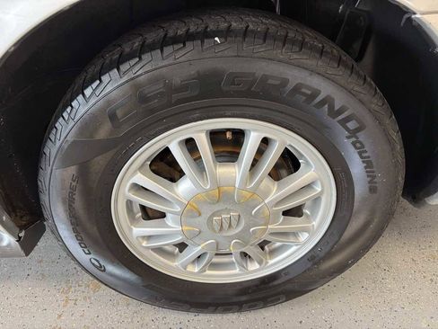 Used 2005 Buick Le Sabre Limited FWD image 24