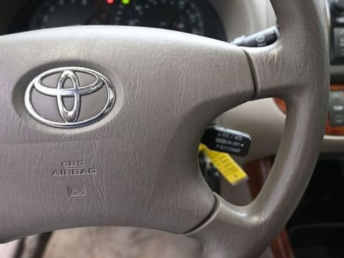 Used 2004 Toyota Camry XLE FWD image 13