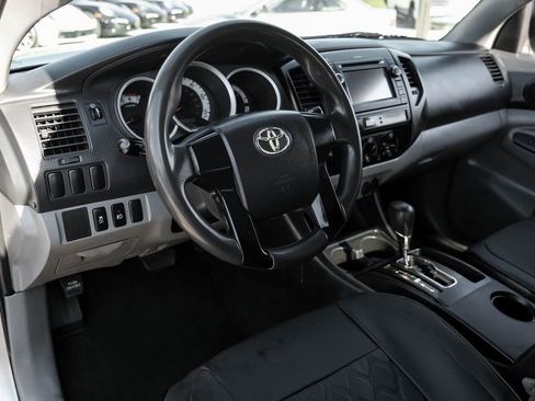 Used 2013 Toyota Tacoma 2WD Access Cab image 11