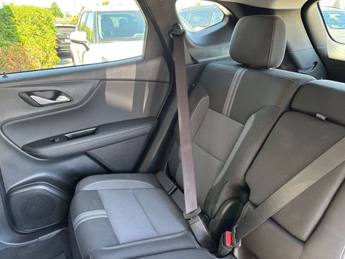 Used 2026 Chevrolet Blazer LT FWD image 39