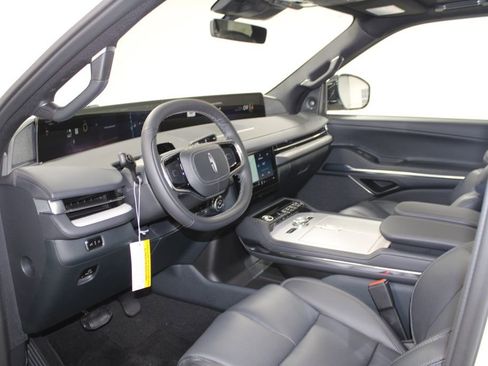 New 2025 Lincoln Navigator L Reserve w/ Jet Appearance Package image 25