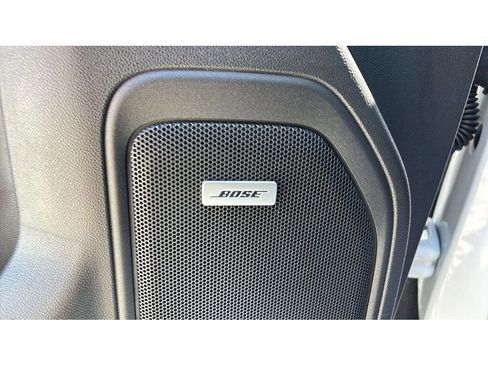 Used 2020 Chevrolet Silverado 1500 High Country w/ Technology Package AWD/4WD image 22