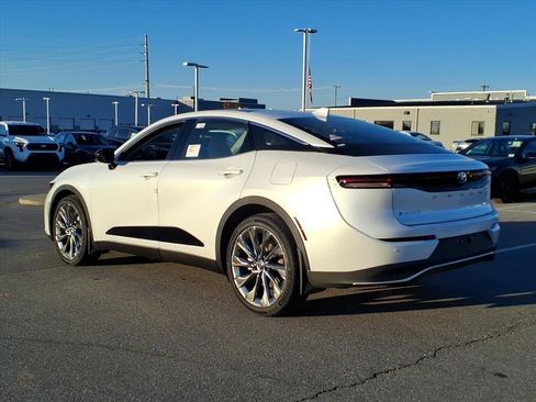 New 2026 Toyota Crown Limited image 4