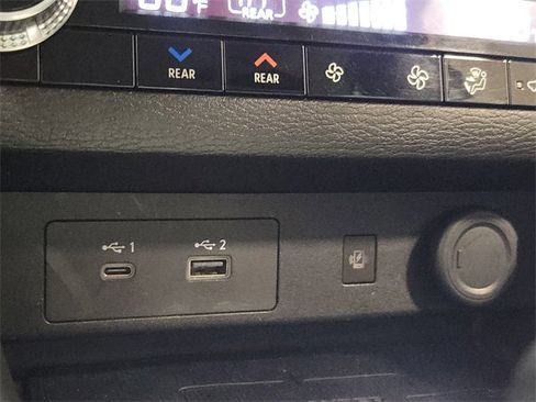 Used 2022 Mitsubishi Outlander SEL image 29