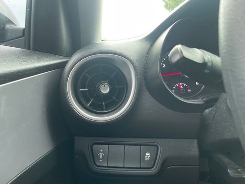 Used 2024 Kia Forte LXS FWD image 12