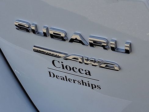 New 2025 Subaru Outback Limited image 9