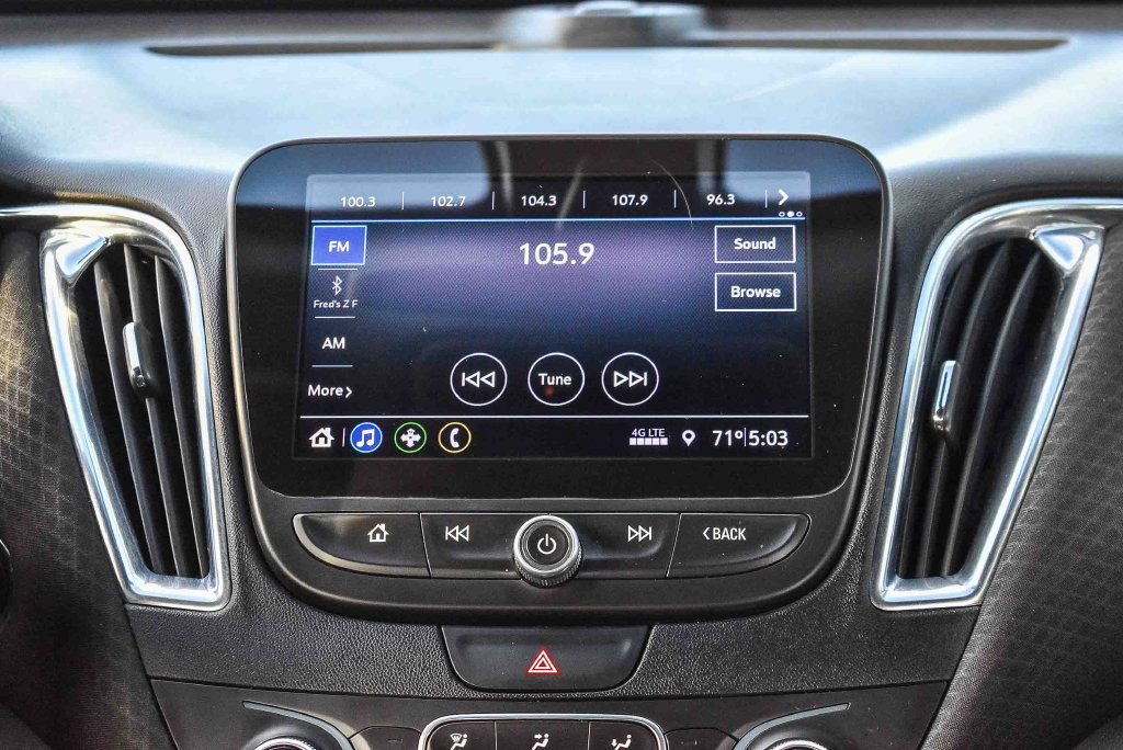 Used 2019 Chevrolet Malibu LT FWD image 14