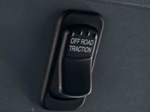 Used 2015 Ford F650 2WD Crew Cab Super Duty image 39