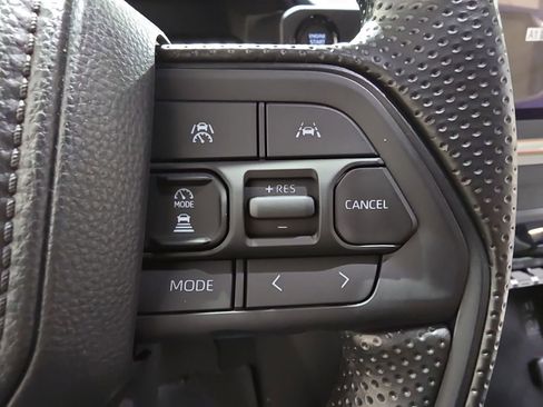 Used 2025 Toyota Tacoma SR5 image 18