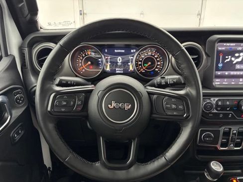 Used 2022 Jeep Wrangler Unlimited Sport AWD/4WD image 18
