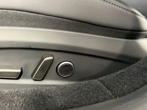 Used 2024 Tesla Model 3 Standard Range image 22