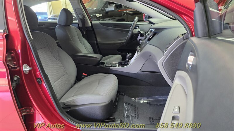 Used 2014 Hyundai Sonata GLS w/ Popular Equipment Group 2 FWD image 16
