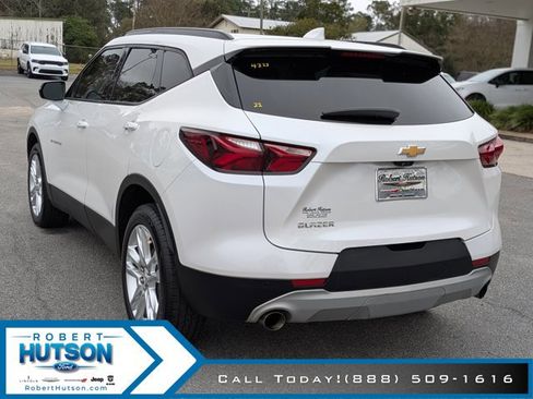 Used 2022 Chevrolet Blazer LT w/ Sound & Technology Package image 8