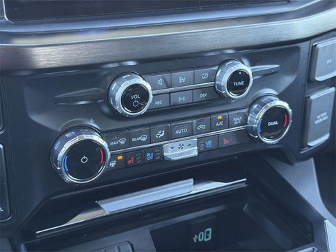 Used 2023 Ford F250 Lariat w/ Lariat Ultimate Package image 12