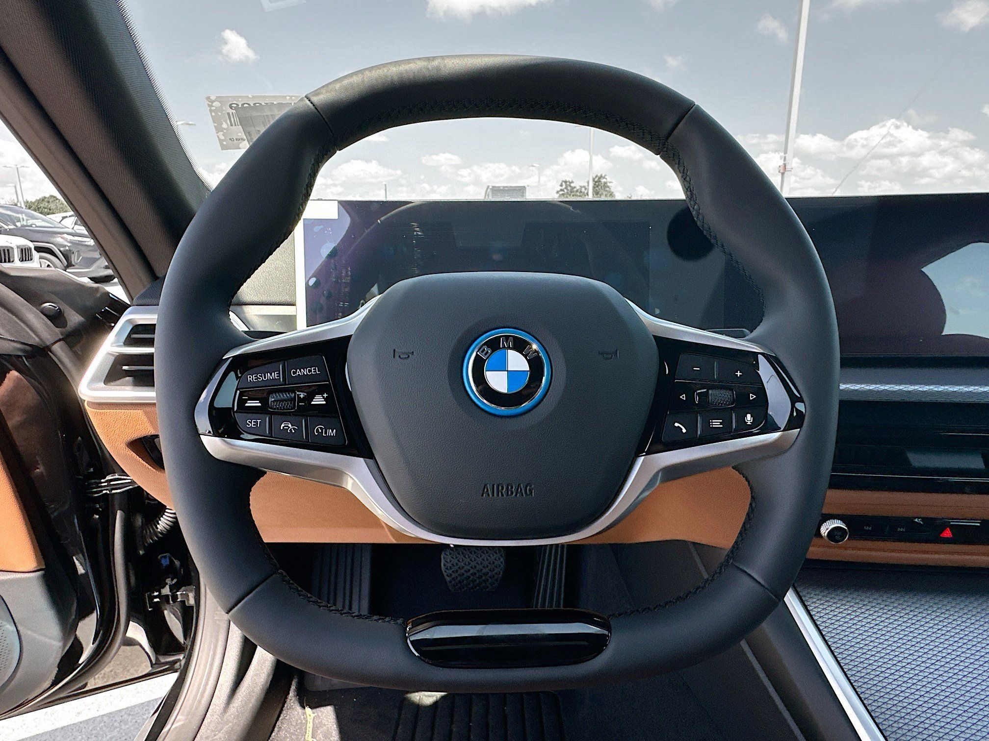 Certified 2025 BMW i4 eDrive40 w/ Parking Assistance Package RWD image 11