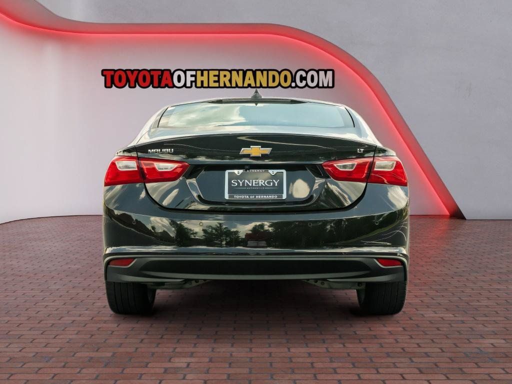 Used 2025 Chevrolet Malibu LT FWD image 7