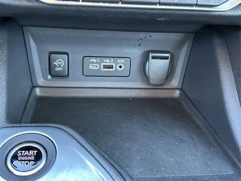 Certified 2025 Nissan Sentra SV image 8