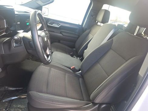 Used 2024 Chevrolet Silverado 1500 LT image 22