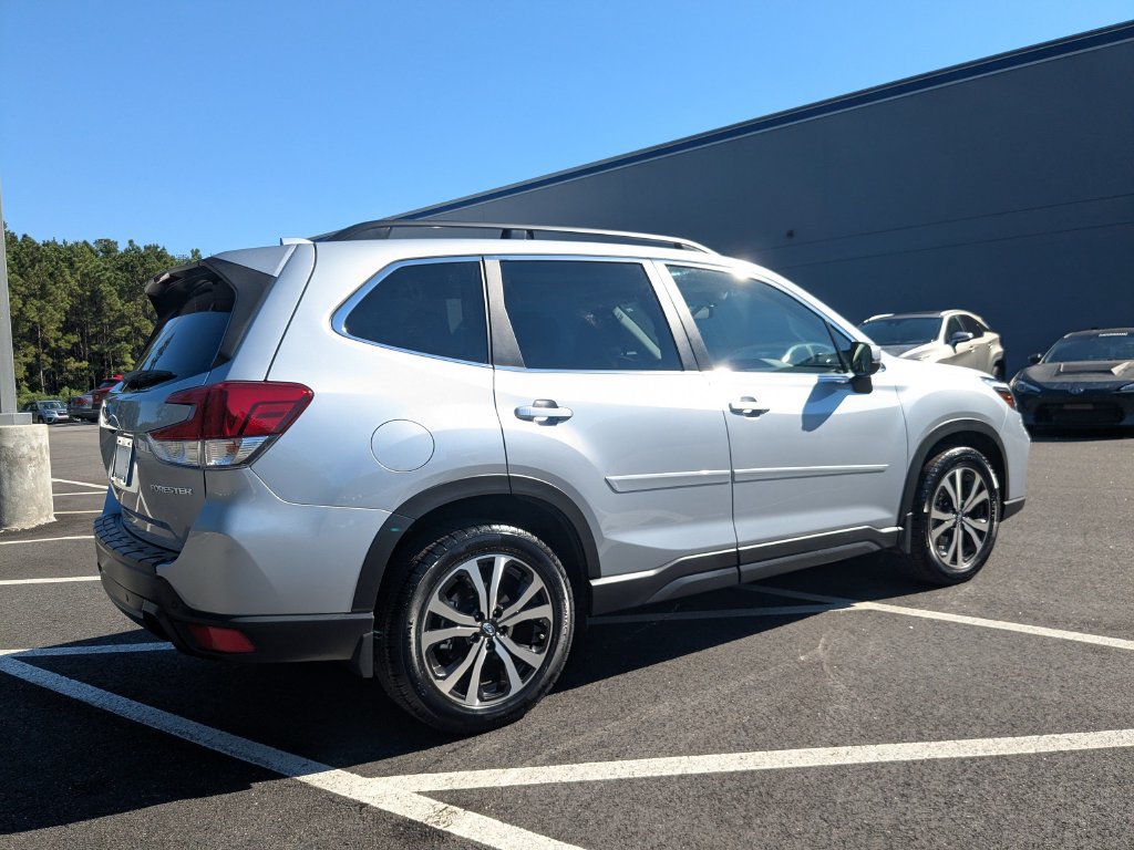 Used 2020 Subaru Forester Limited w/ Popular Package #3 AWD/4WD image 4