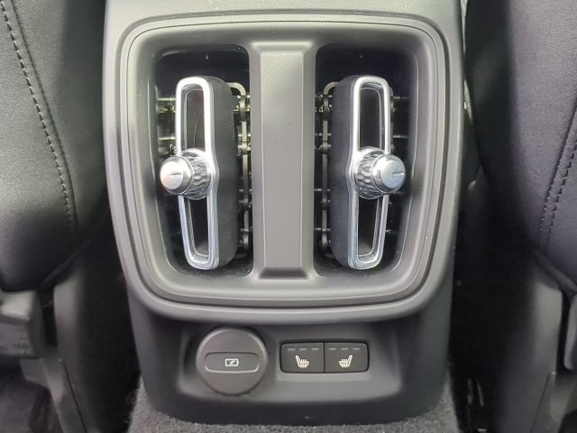 Used 2023 Polestar Polestar 2 w/ Pilot Pack AWD/4WD image 17