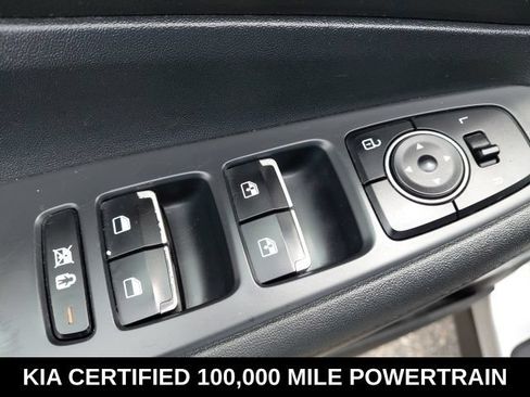 Used 2020 Hyundai Santa Fe SEL w/ Convenience Package FWD image 19
