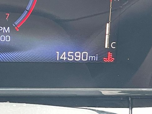 Used 2024 Chevrolet Trax ACTIV w/ Driver Confidence Package image 18