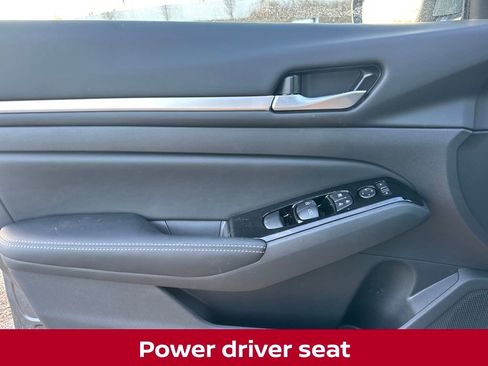 New 2025 Nissan Altima 2.5 SL image 15