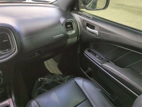 Used 2020 Dodge Charger SXT w/ Plus Group image 16