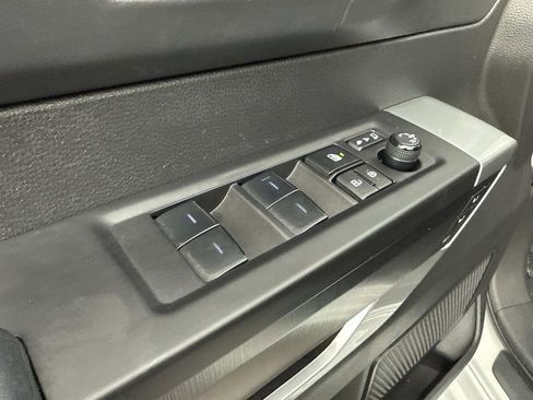 Used 2024 Toyota Sequoia Platinum image 25