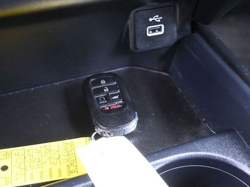 Certified 2024 Honda HR-V Sport image 17