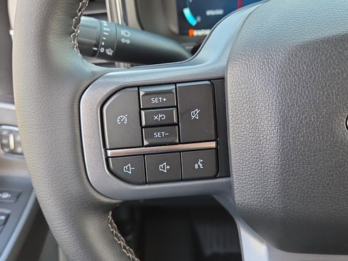 Used 2025 Ford F250 Lariat w/ Chrome Package AWD/4WD image 20