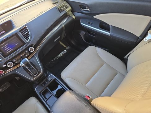 Used 2016 Honda CR-V Touring image 15