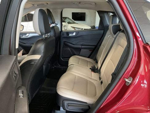 Used 2022 Ford Escape SEL w/ Technology Package image 22