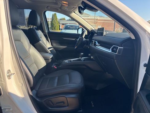 Used 2023 MAZDA CX-5 AWD 2.5 S w/ Premium Package image 31
