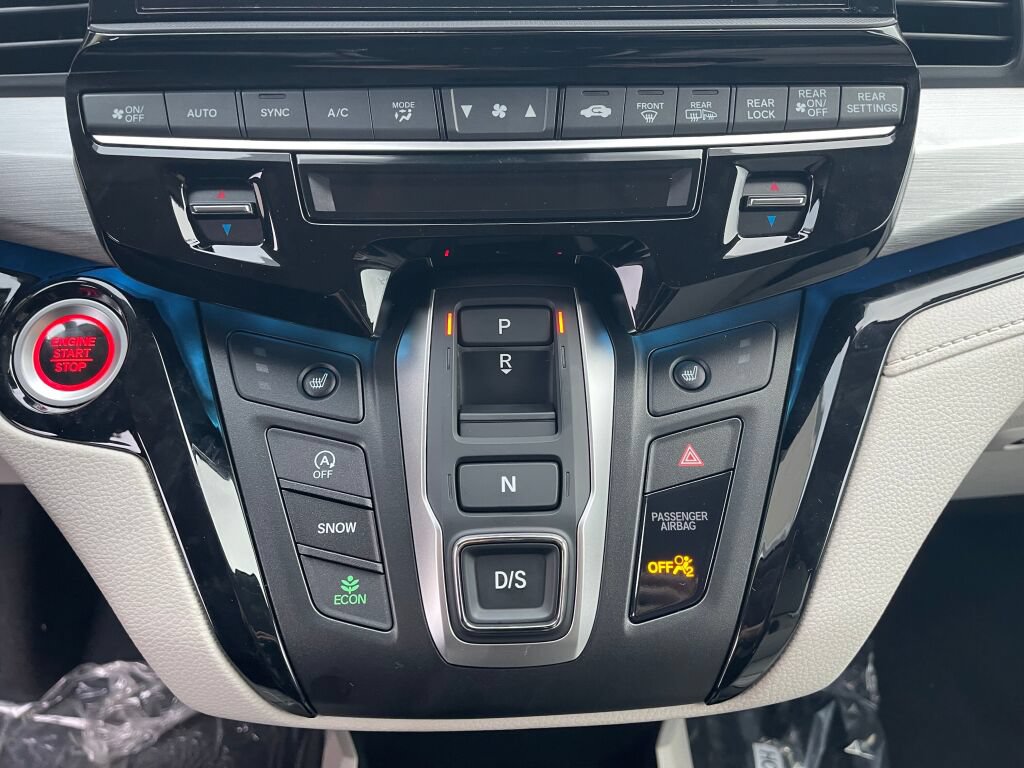 New 2027 Honda Odyssey Touring image 13