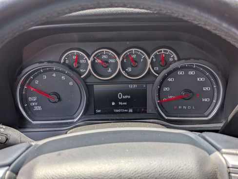 Used 2020 Chevrolet Silverado 1500 LT Trail Boss AWD/4WD image 10
