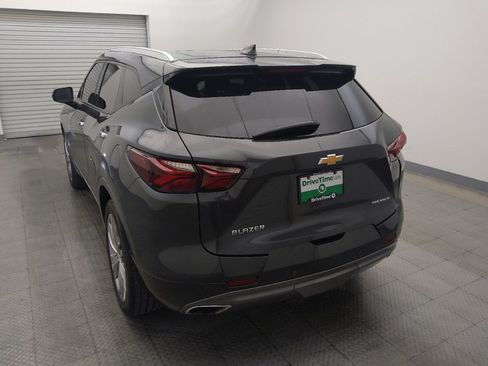 Used 2019 Chevrolet Blazer Premier w/ Sun and Wheels Package FWD image 6