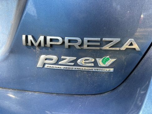 Used 2016 Subaru Impreza 2.0i Premium image 8
